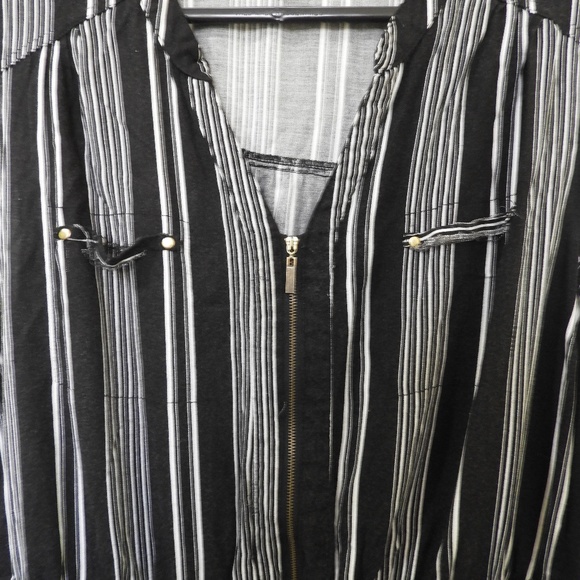 Short Sleeve Skirt Dress with Tie Waist - 3 x - Picture 4 of 6